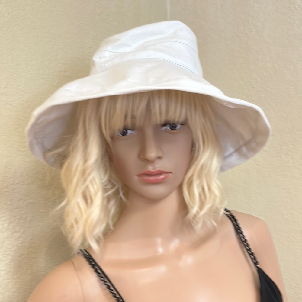 Panama Jack white adjustable sun hat